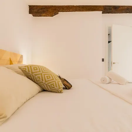 Artekale Old Town By Next Stop דירה