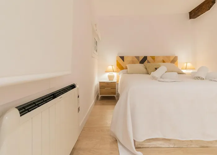 Artekale Old Town By Next Stop